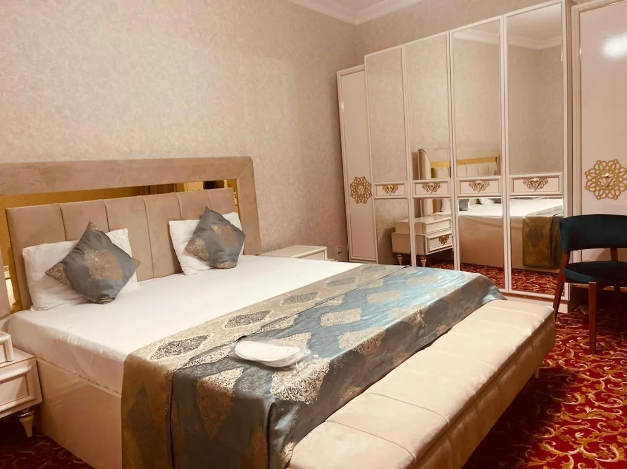 Family Soffia Hotel Old City Baku 4*,